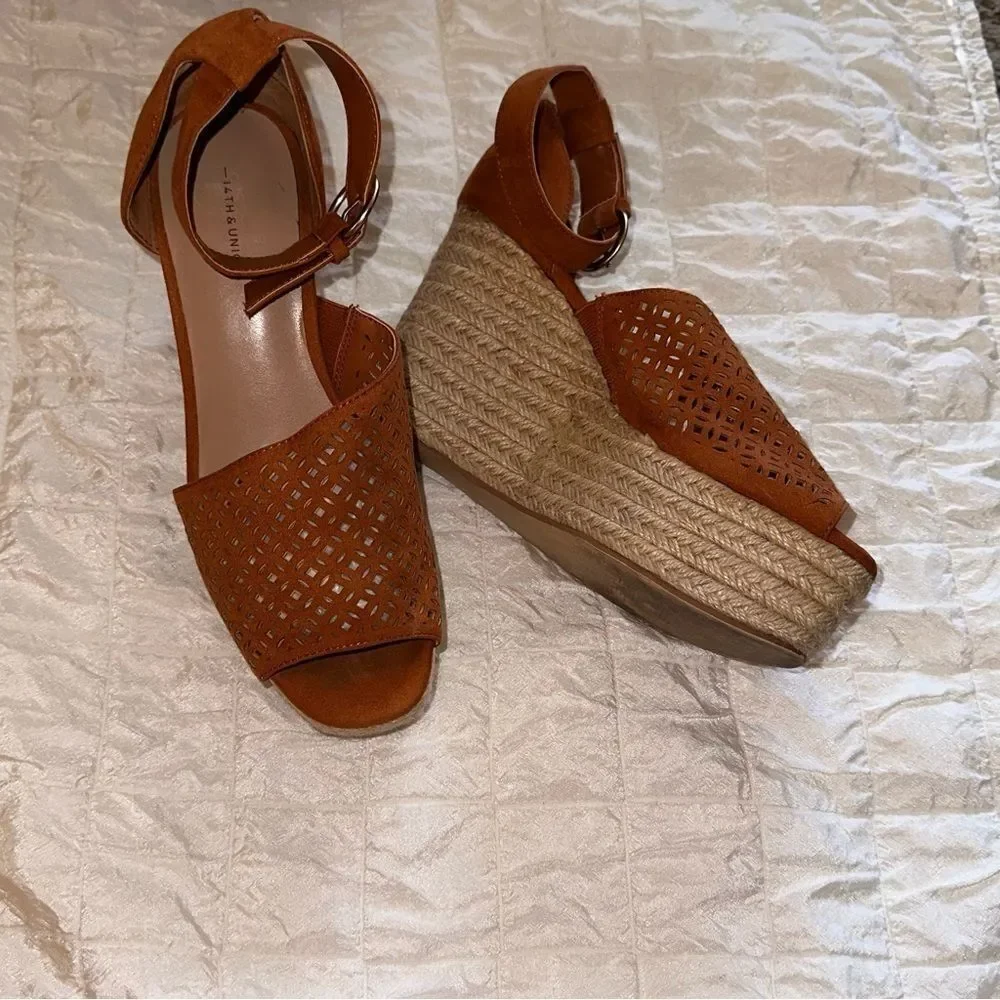 14th and Union Rust color Espadrille fabric upper shoes size 7.5.